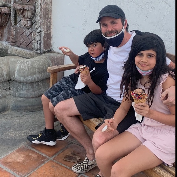 Meet your Posher, Drew - Picture 1 of 1